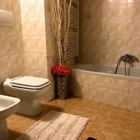 House A Apartment *